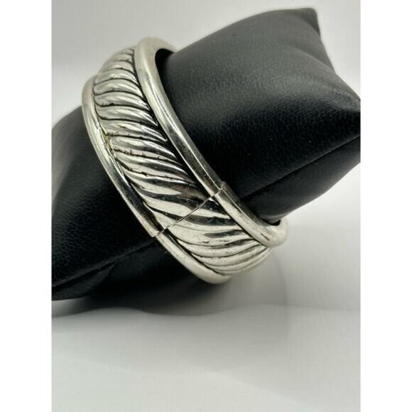 Vintage Silver Tone Hinged Cuff Bracelet With Twisted Rope Design - Picture 2 of 7